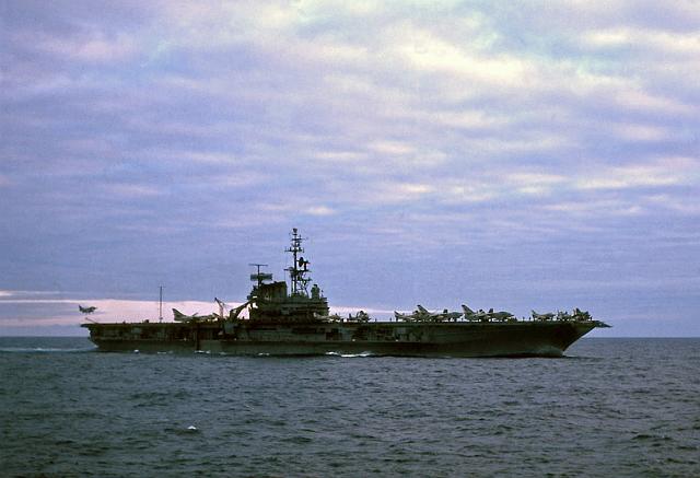 S19640306019.JPG - USS MIDWAY (CVA-41)RECOVERING AIRCRAFT