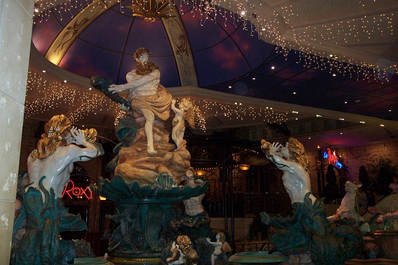 reno-eldorado-fountain2.jpg