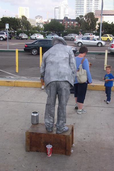 2006_10-01_SanDiego_Tours_Marines_070.jpg